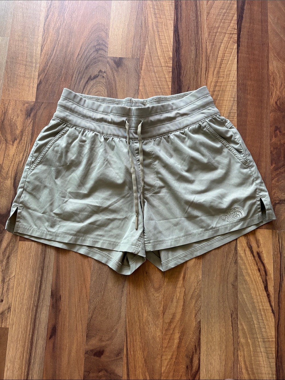 The North Face Women's Khaki Athletic Shorts Size XS